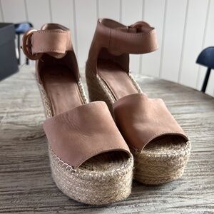 Marc Fisher Women's Tan Platform Sandals